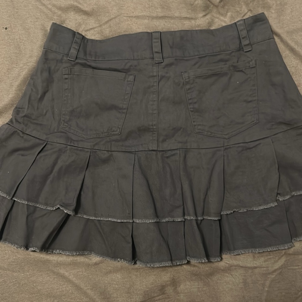 NWT! social collision tiered skirt gray hot topic! - Picture 3 of 4